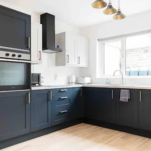 Charming 3 Bedroom Townhouse Belfast